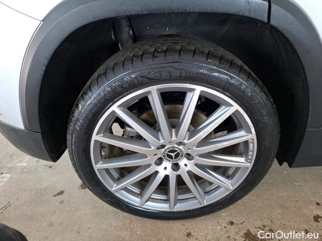  Mercedes  GLA MERCEDES-BENZ  / 2020 / 5P / SUV 1.3  250 e AMG LINE DCT #11