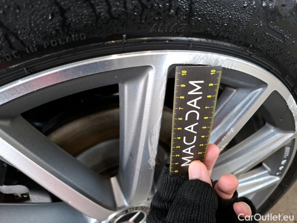  Mercedes  GLA MERCEDES-BENZ  / 2020 / 5P / SUV 1.3  250 e AMG LINE DCT #13