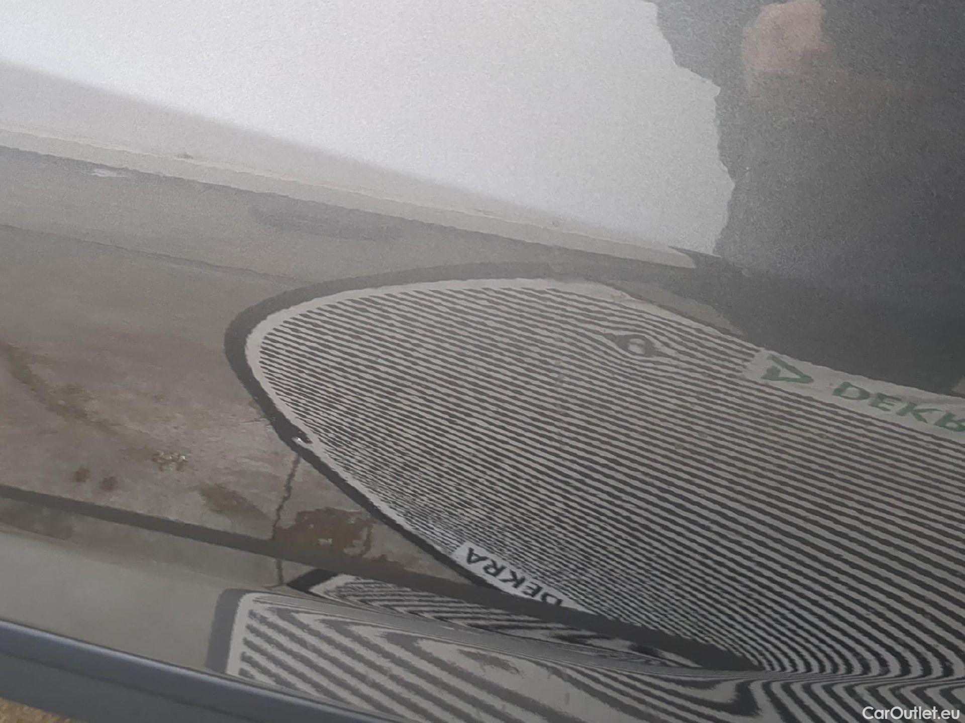  Nissan  Juke NISSAN  / 2019 / 5P / Crossover Hybrid 143 Business+ #9