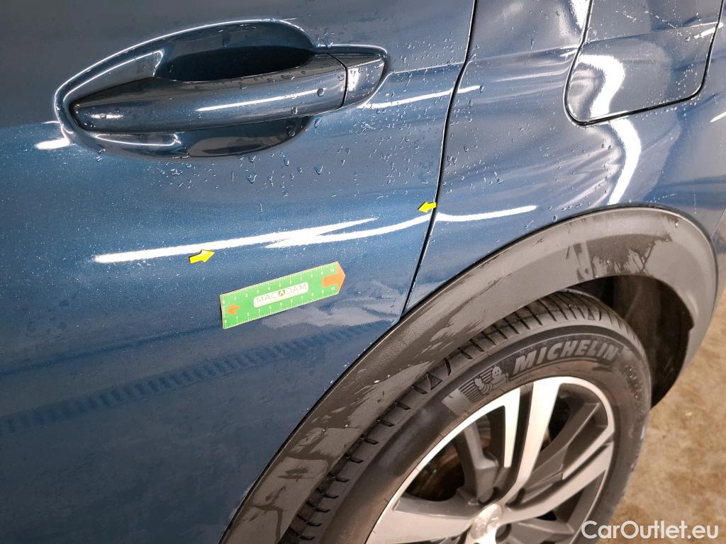  Peugeot  3008 PEUGEOT  / 2020 / 5P / SUV 1.6 HYBRID4 300 E-EAT8 Allure Pack #7