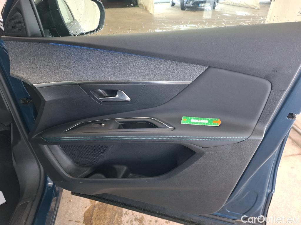  Peugeot  3008 PEUGEOT  / 2020 / 5P / SUV 1.6 HYBRID4 300 E-EAT8 Allure Pack #20