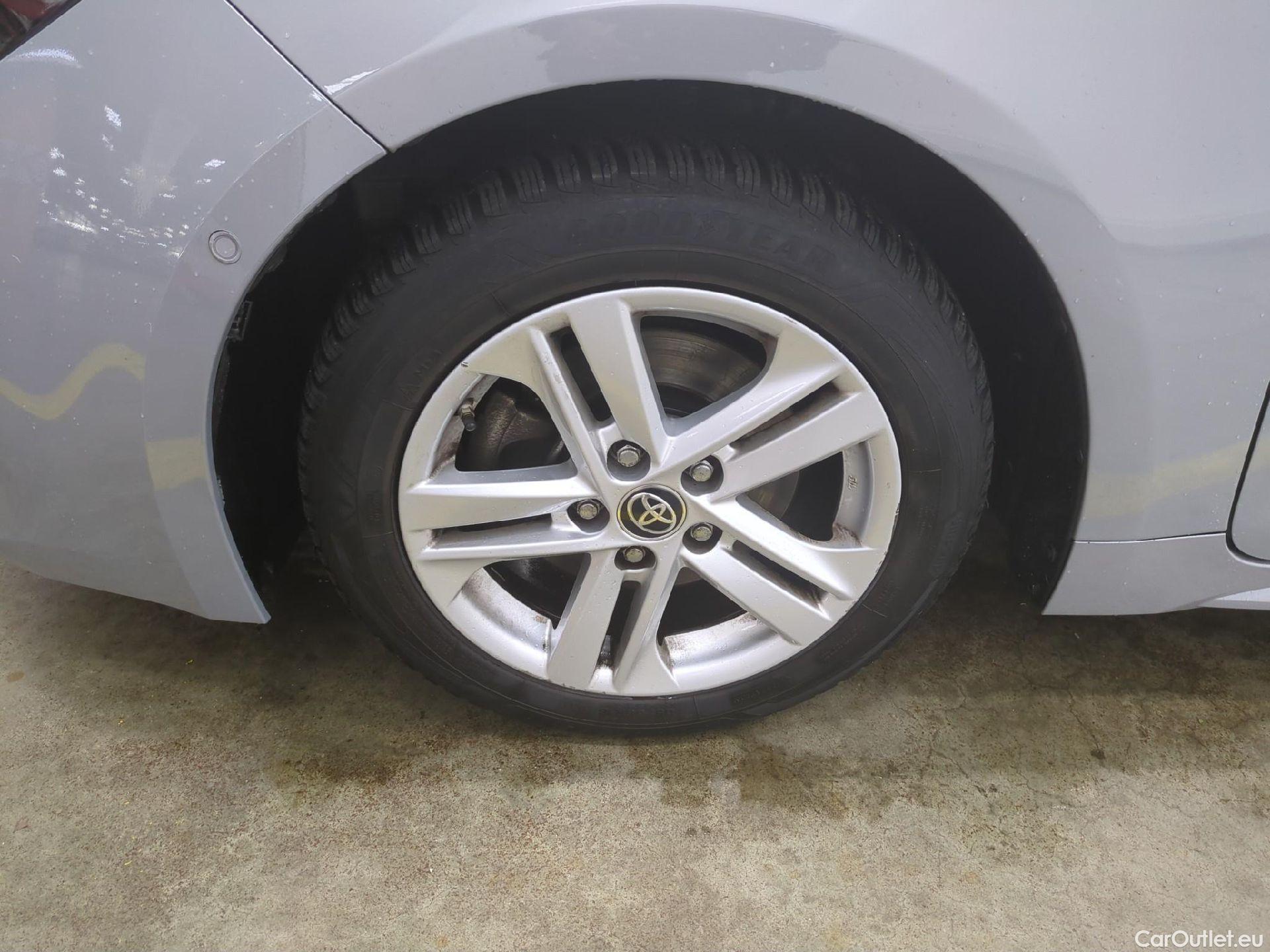  Toyota  Corolla TOYOTA  / 2018 / 5P / Berline Hybride 184h Dynamic Business Stage Acad #4