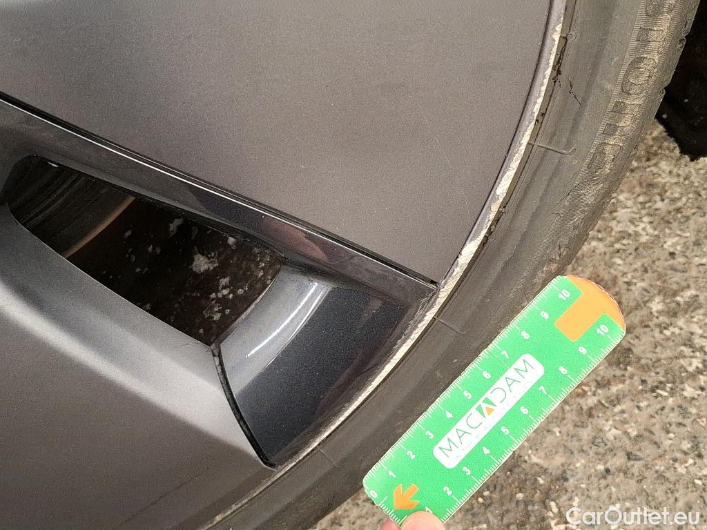  Tesla  Model 3 TESLA  / 2018 / 4P / Berline Grande Autonomie #32