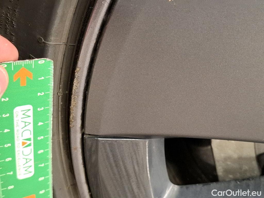  Tesla  Model 3 TESLA  / 2018 / 4P / Berline Grande Autonomie #42