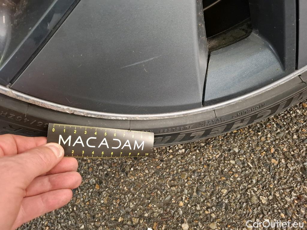  Tesla  Model 3 TESLA  / 2018 / 4P / Berline Grande Autonomie #7