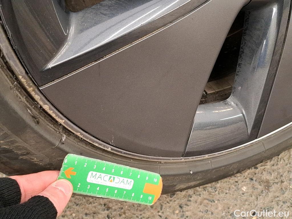  Tesla  Model 3 TESLA  / 2018 / 4P / Berline Grande Autonomie #33