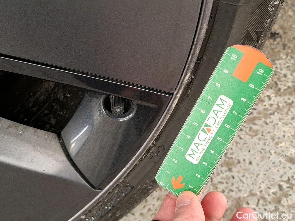  Tesla  Model 3 TESLA  / 2018 / 4P / Berline Grande Autonomie #27