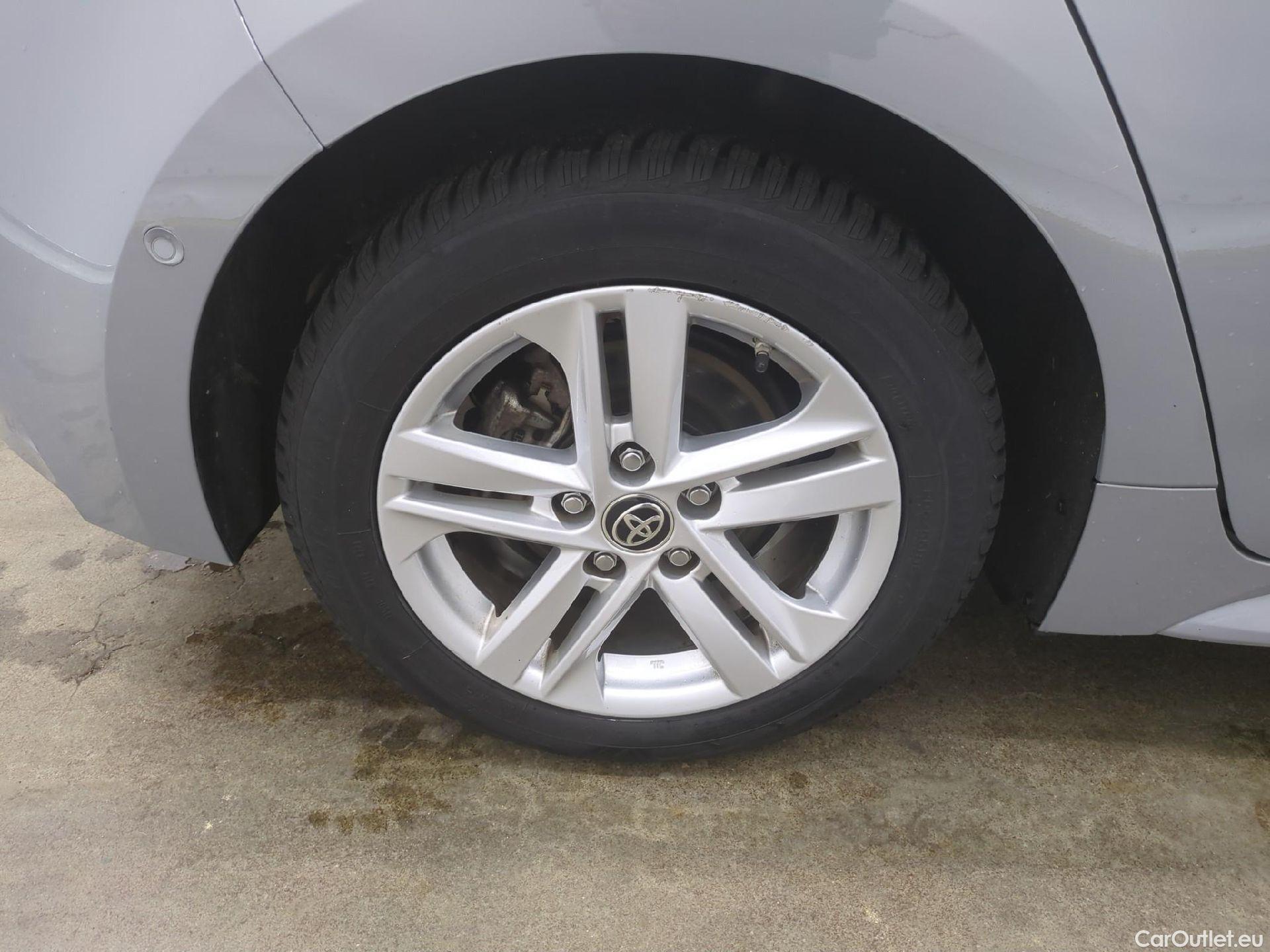  Toyota  Corolla TOYOTA  / 2018 / 5P / Berline Hybride 184h Dynamic Business Stage Acad #11