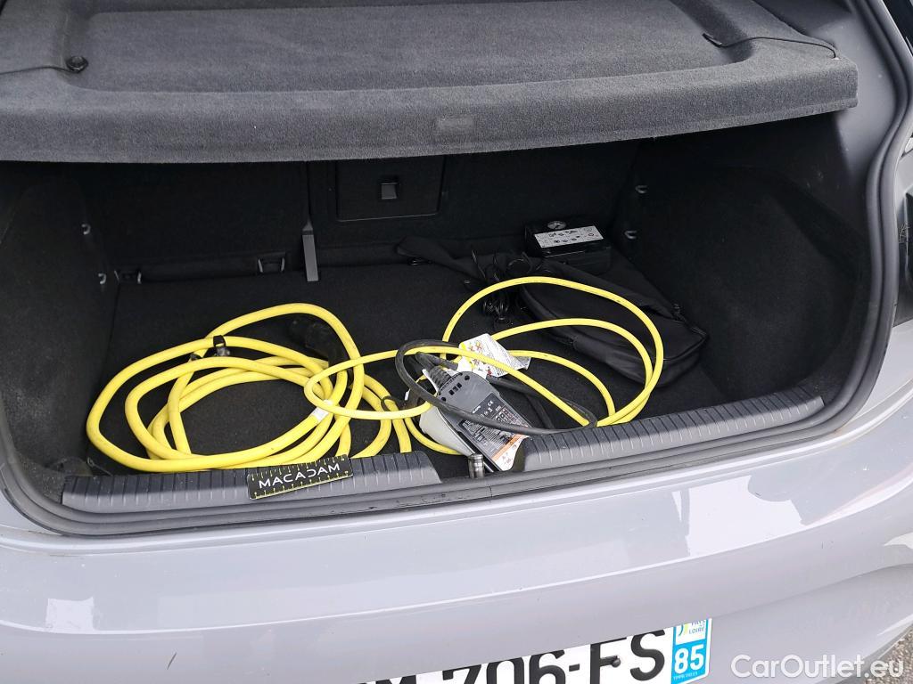  Volkswagen  ID.3 VOLKSWAGEN  / 2020 / 5P / Berline 58 kWh 204ch Pro Performance Active(SL) #30