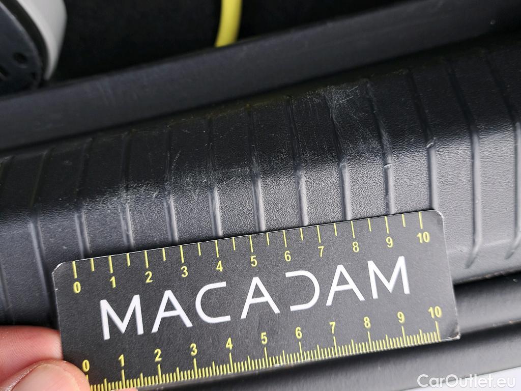  Volkswagen  ID.3 VOLKSWAGEN  / 2020 / 5P / Berline 58 kWh 204ch Pro Performance Active(SL) #32