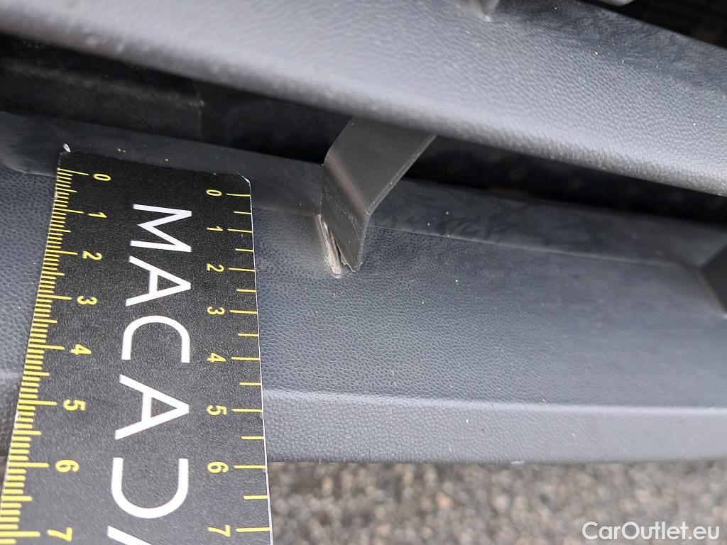  Volkswagen  ID.3 VOLKSWAGEN  / 2020 / 5P / Berline 58 kWh 204ch Pro Performance Active(SL) #4