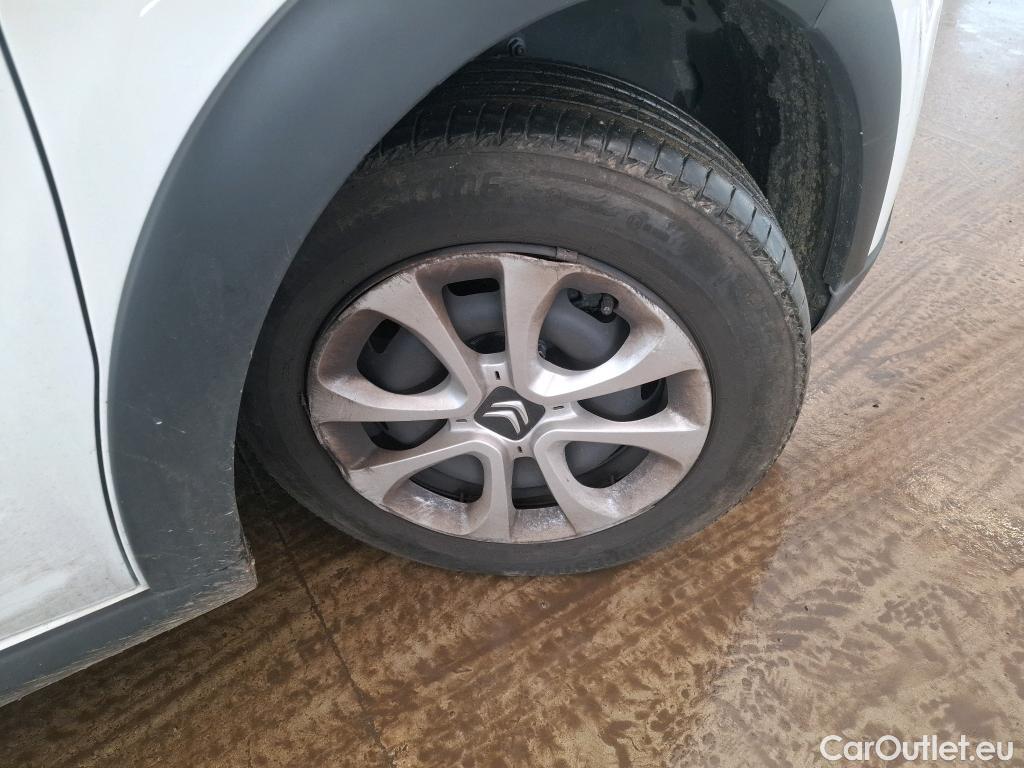  Citroen  C3 CITROEN  Société / 2020 / 5P / Berline / VU BlueHDi 100 SandS BVM6 Feel Nav #21