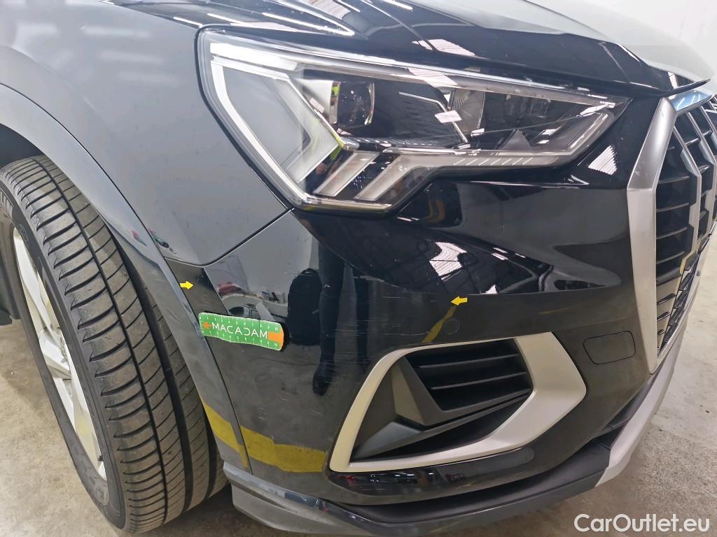  Audi  Q3  35 TDI Design luxe 2.0 TDI 150CV BVA7 E6dT #17