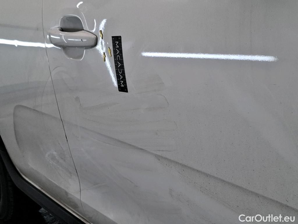  Citroen  C3 CITROEN  Société / 2020 / 5P / Berline / VU BlueHDi 100 SandS BVM6 Feel Nav #16