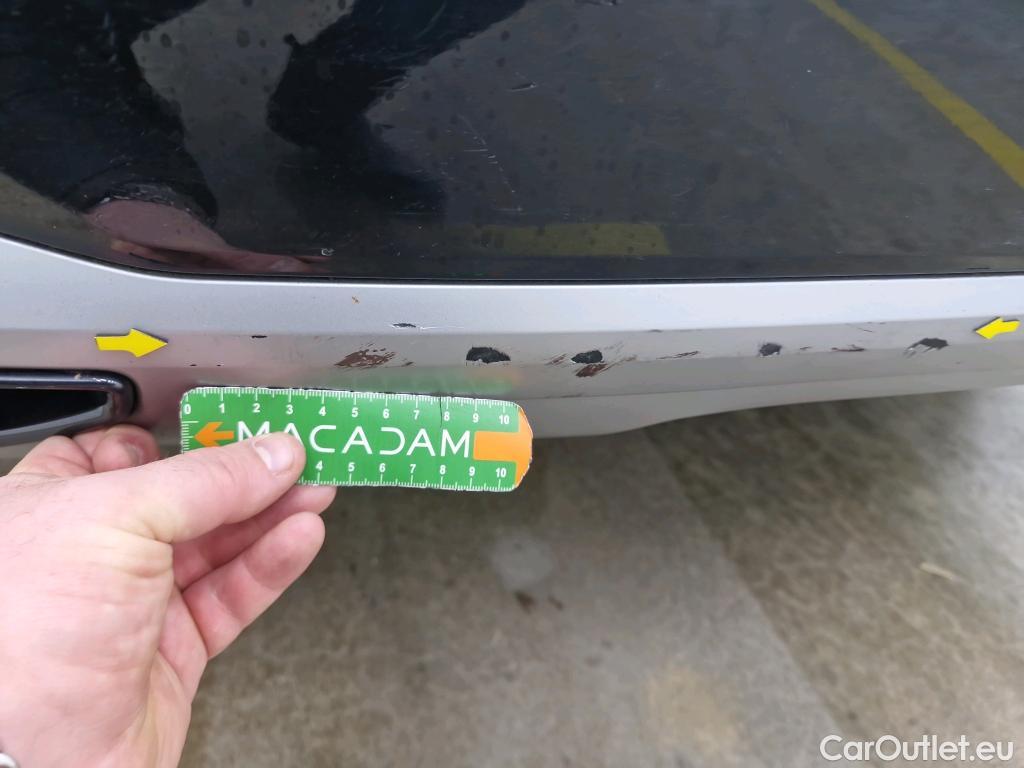  Audi  Q3  35 TDI Design luxe 2.0 TDI 150CV BVA7 E6dT #29