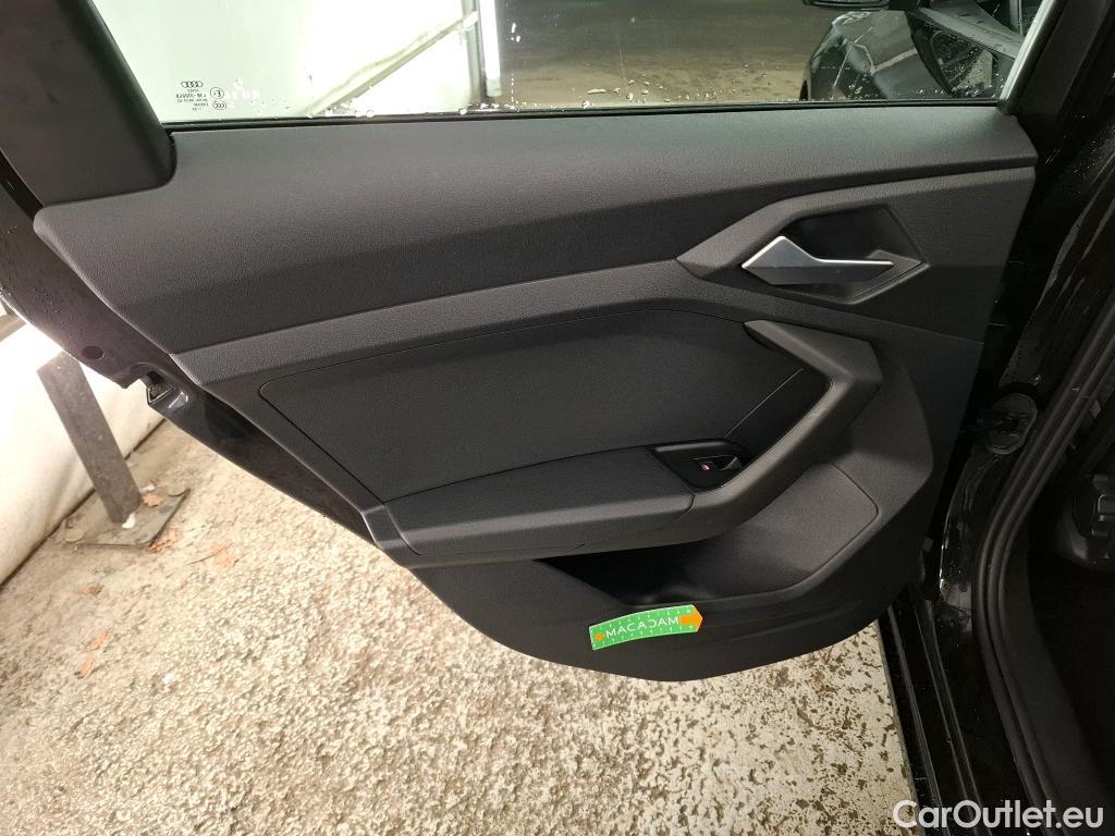  Audi  A1 Sportback AUDI  / 2018 / 5P / Berline 25 TFSI 95 S tronic 7 Advanced #12
