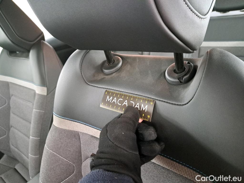  Citroen  C4 CITROEN  X / 2022 / 4P / Berline PureTech 130 S&S EAT8 Feel Pack #7