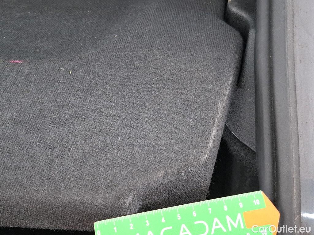  Bmw  Serie 1 Série 1 Berline 116 d Luxury 1.5 115CV BVA7 E6d #4