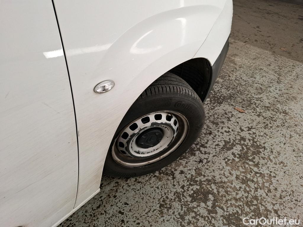  Citroen  Berlingo  Fourgon Club M 650 1.5 BlueHDi 75CV BVM5 E6dT #18