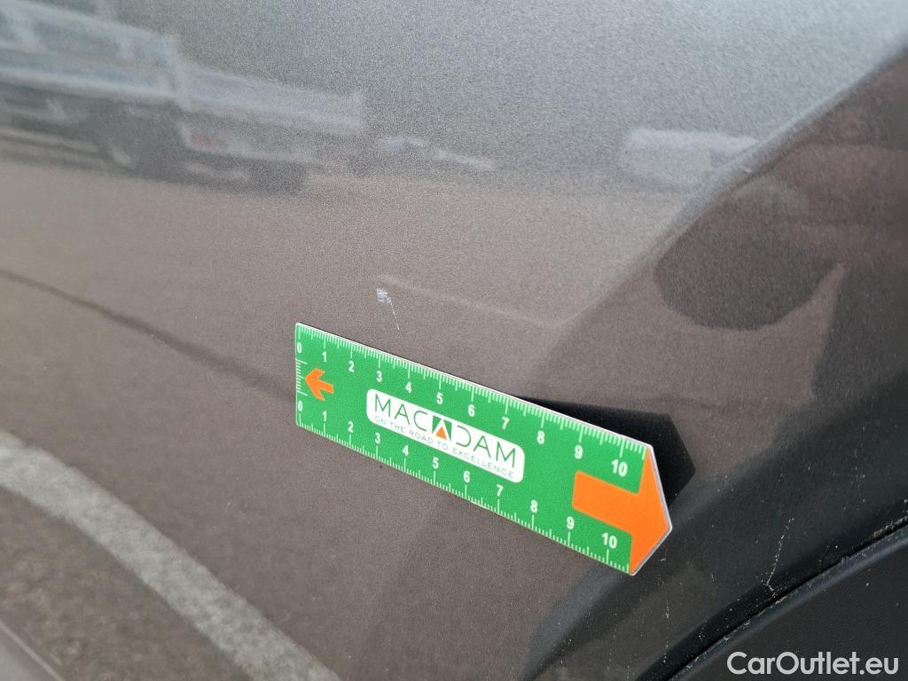  Nissan  Juke NISSAN  / 2019 / 5P / Crossover DIG-T 114 BVM6 Business Edition #26