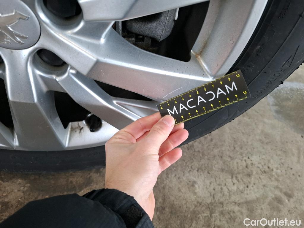  Peugeot  3008  Active Business 1.5 HDi 130CV BVA8 E6d #26