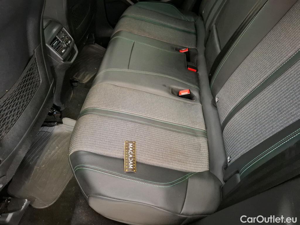  Peugeot  3008 PEUGEOT  2020 5P SUV 1.6 HYBRID 225 EAT8 Allure Pack #43