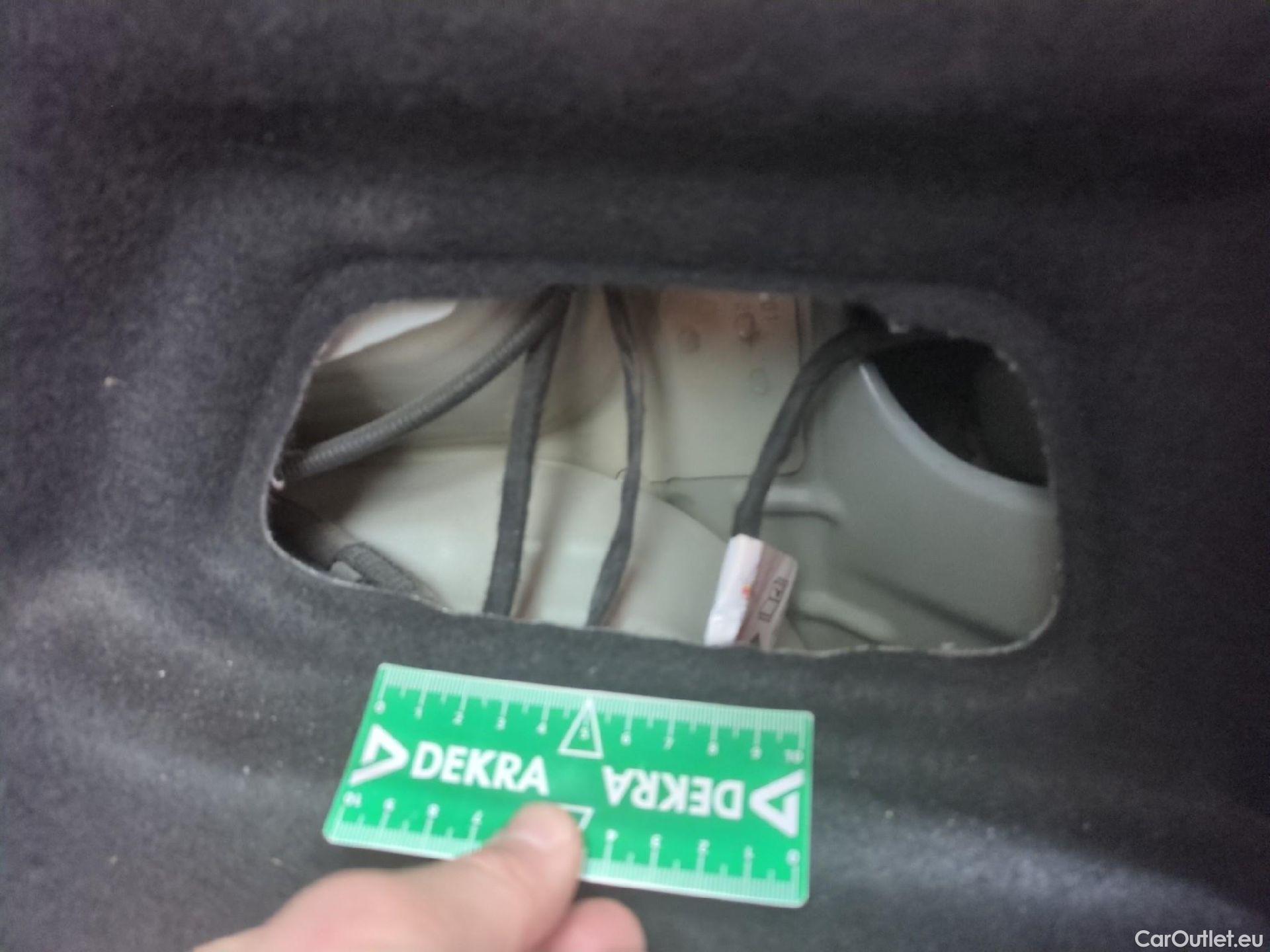  Peugeot  208  Premium 1.5 HDi 100CV BVM6 E6d #39