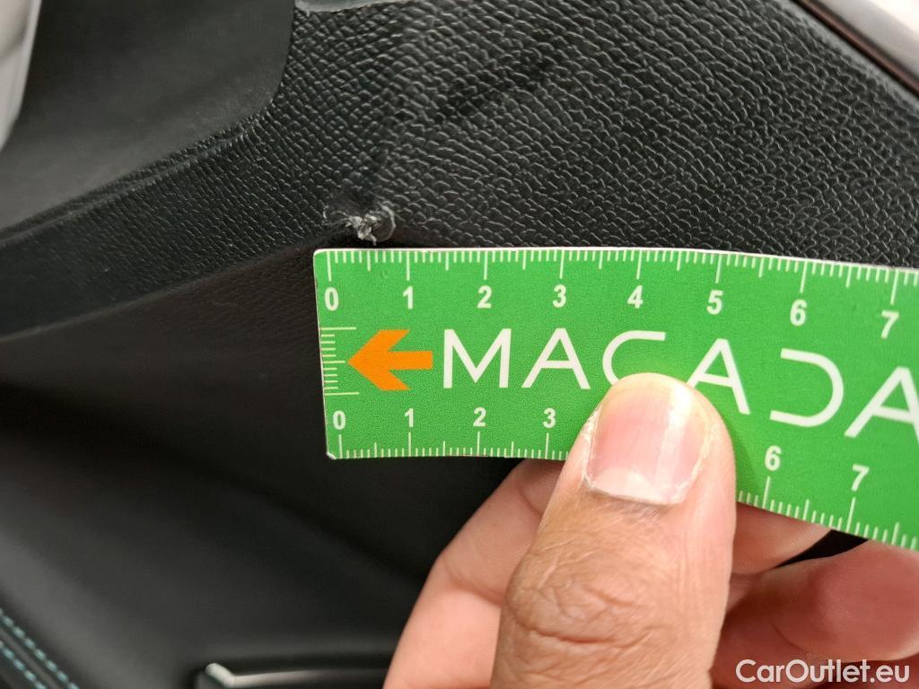  Peugeot  3008  II Allure Pack 1.5 HDi 130CV BVA8 E6d #29