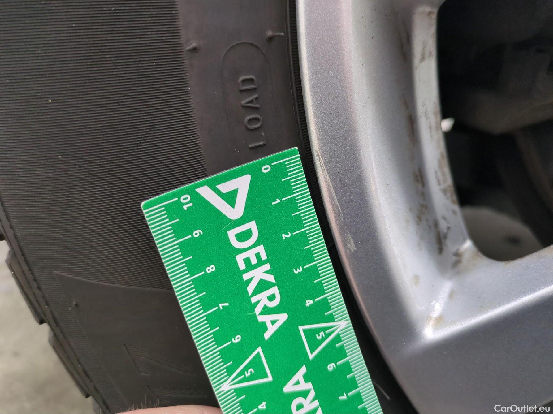  Peugeot  3008  II Active Pack 1.5 HDi 130CV BVA8 E6d #5