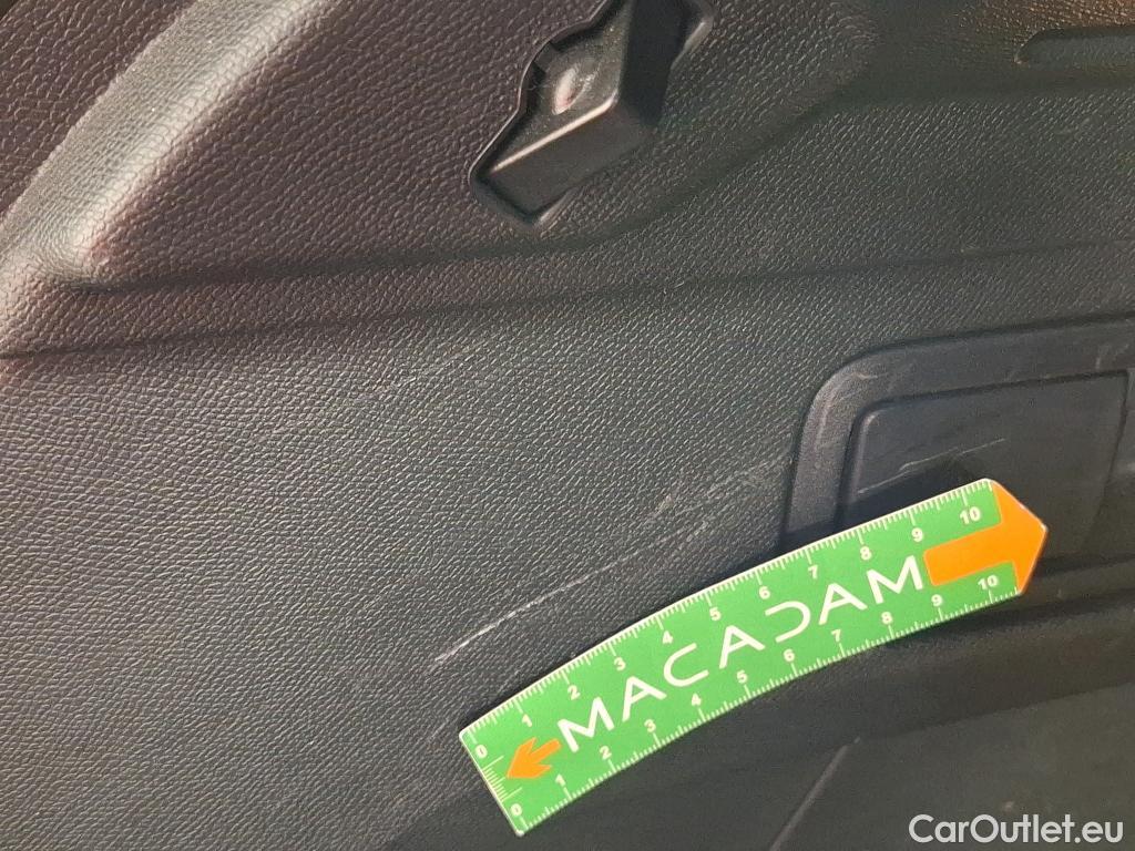  Peugeot  3008  II Allure Pack 1.5 HDi 130CV BVA8 E6d #20