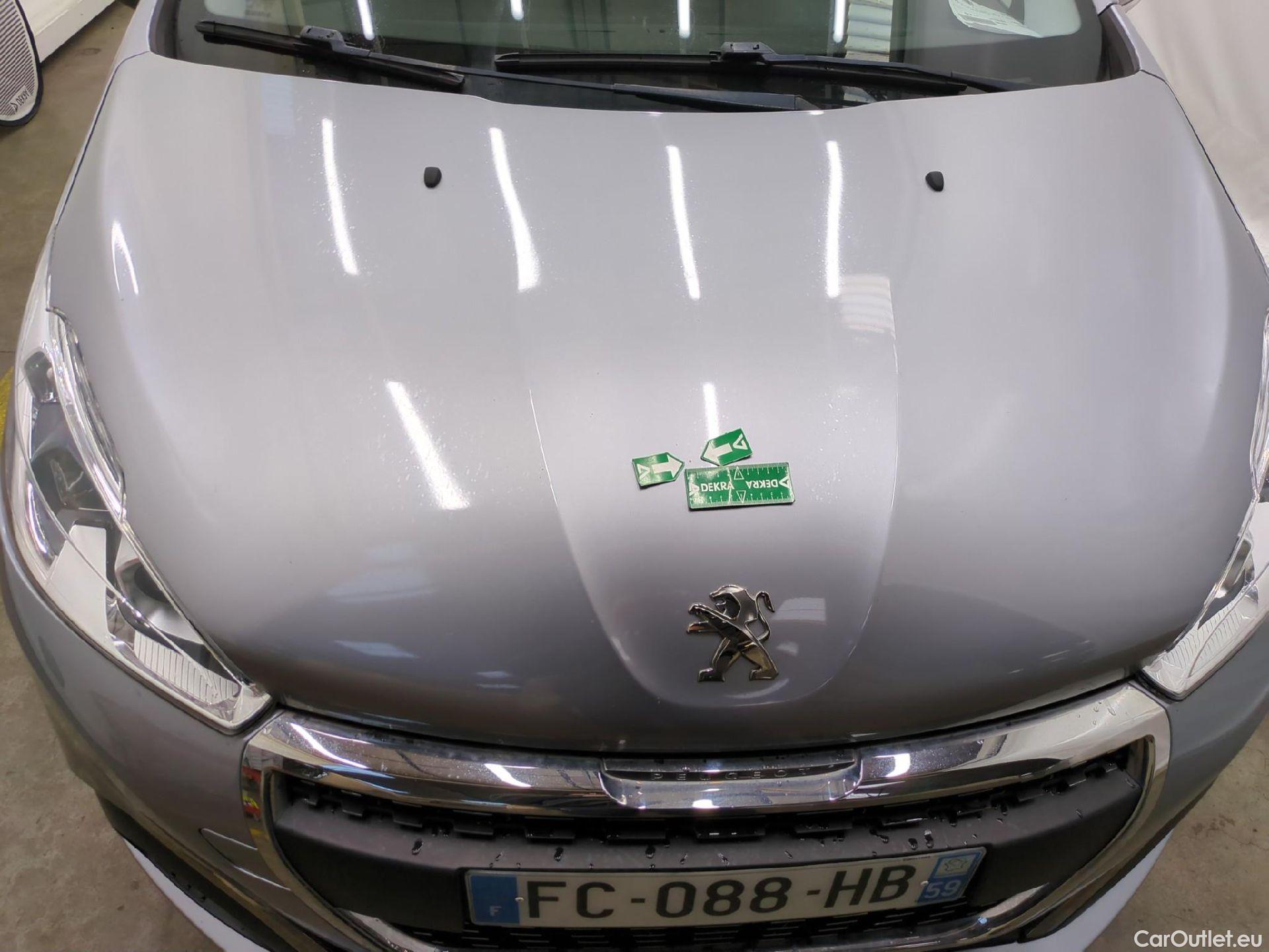  Peugeot  208  Allure Business 1.2 PureTech 110CV BVM6 E6dT #26