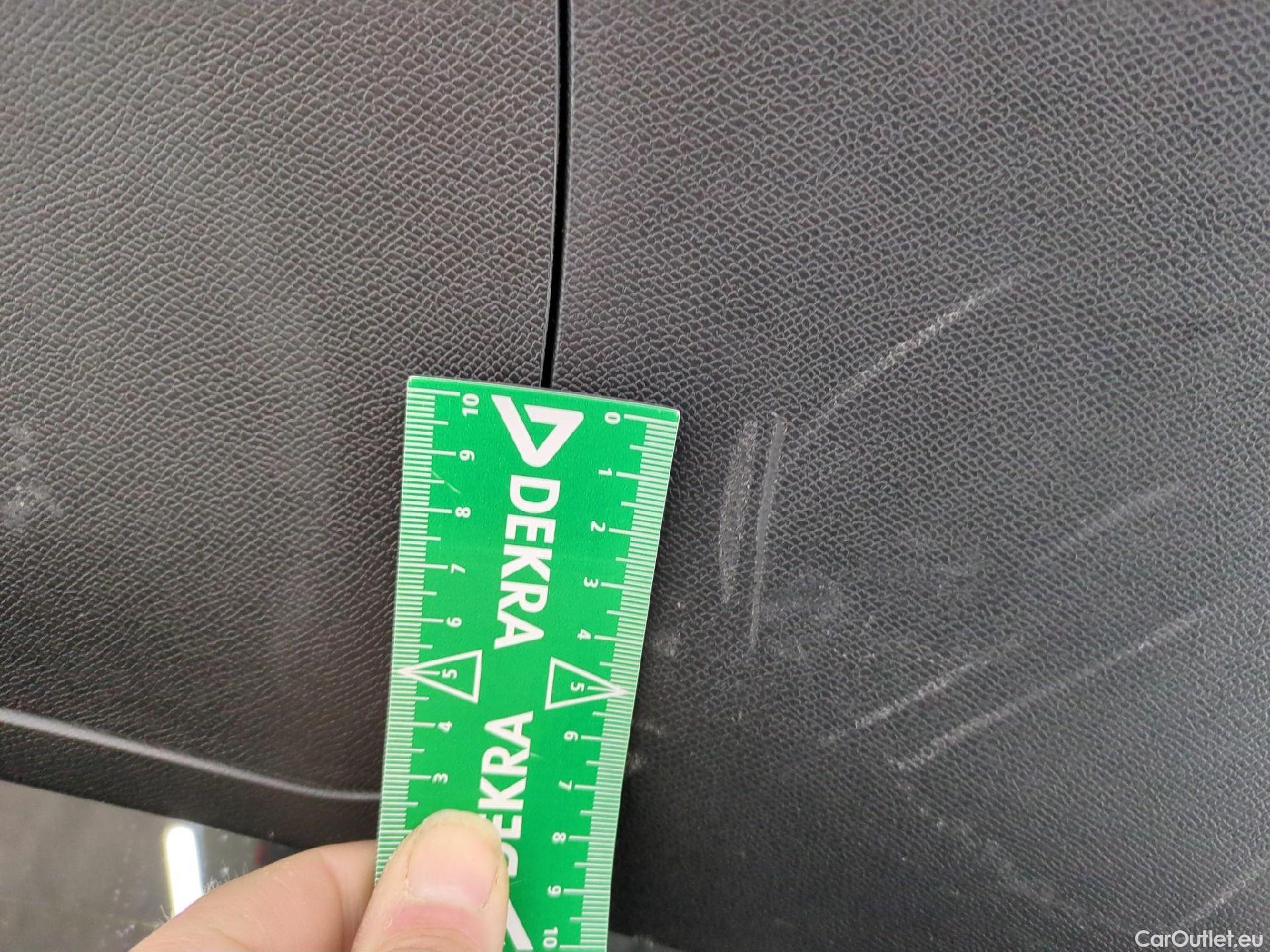  Peugeot  3008  II Active Pack 1.5 HDi 130CV BVA8 E6d #29