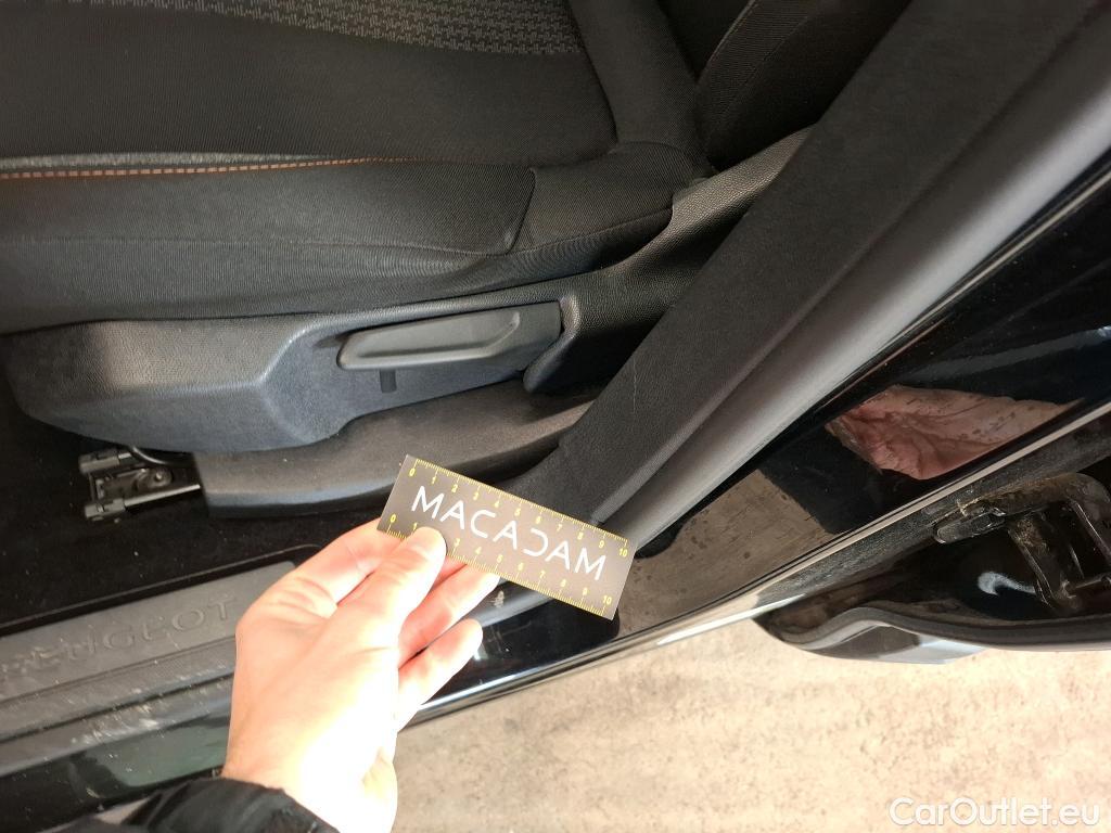  Peugeot  3008  Active Business 1.5 HDi 130CV BVA8 E6d #9