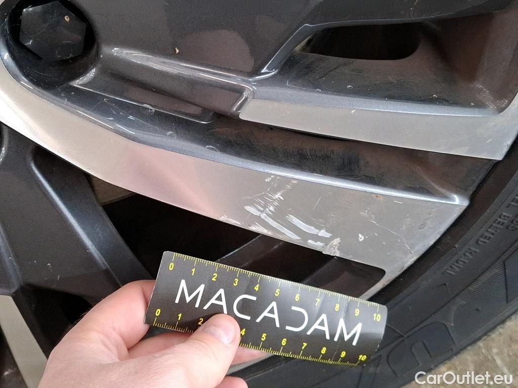  Peugeot  3008 PEUGEOT  2020 5P SUV 1.6 HYBRID 225 EAT8 Allure Pack #23