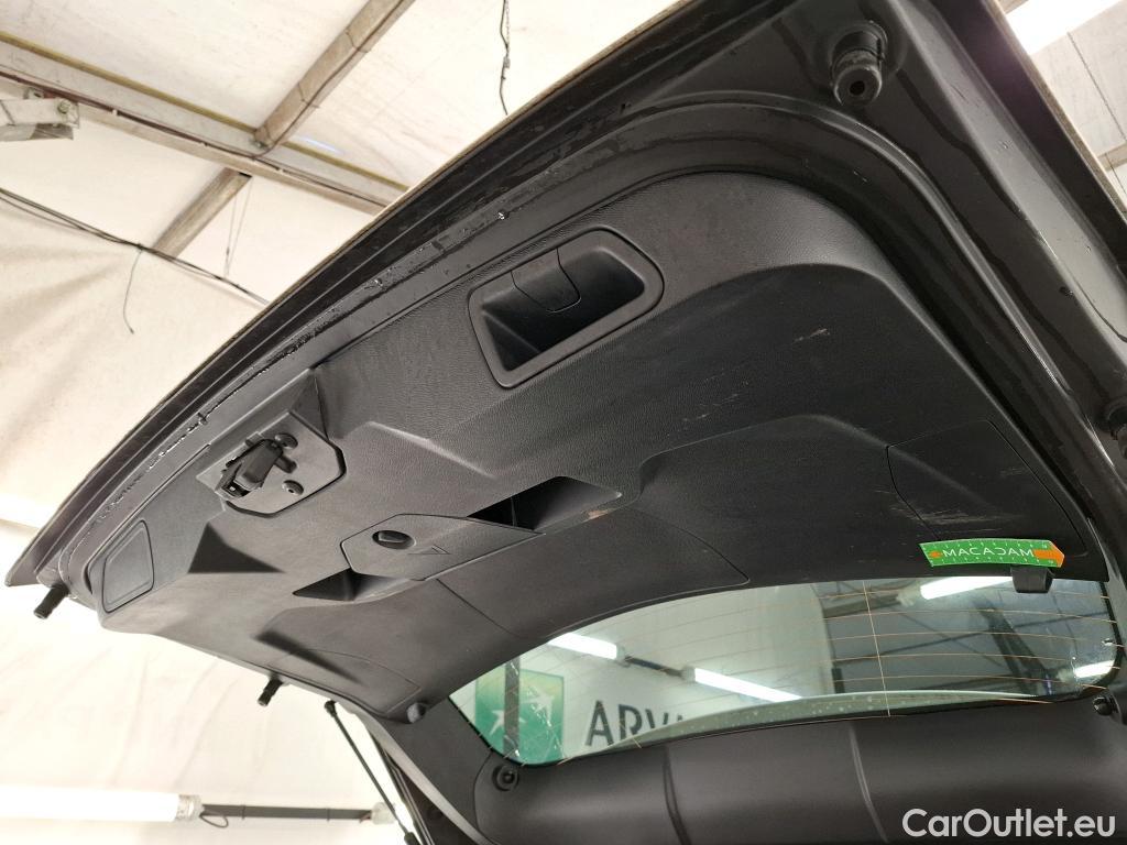  Peugeot  3008  II Allure Pack 1.5 HDi 130CV BVA8 E6d #33