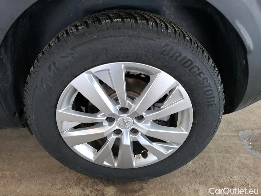  Peugeot  3008  Active Business 1.5 HDi 130CV BVA8 E6d #25