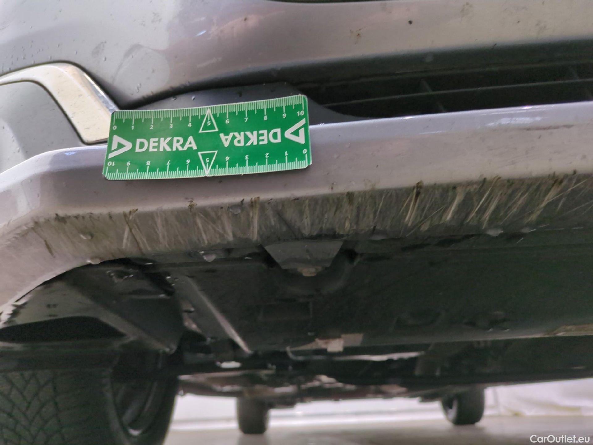  Peugeot  208  Allure Business 1.2 PureTech 110CV BVM6 E6dT #17