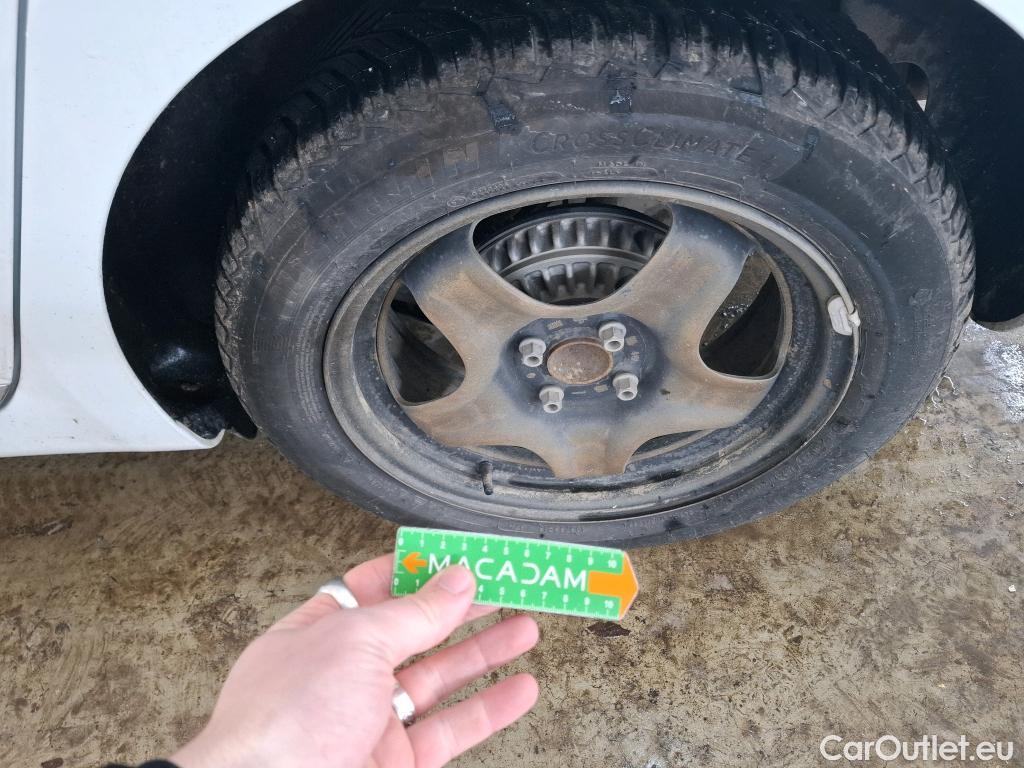  Renault  Clio  V Business 1.0 SCe 65CV BVM5 E6d #11