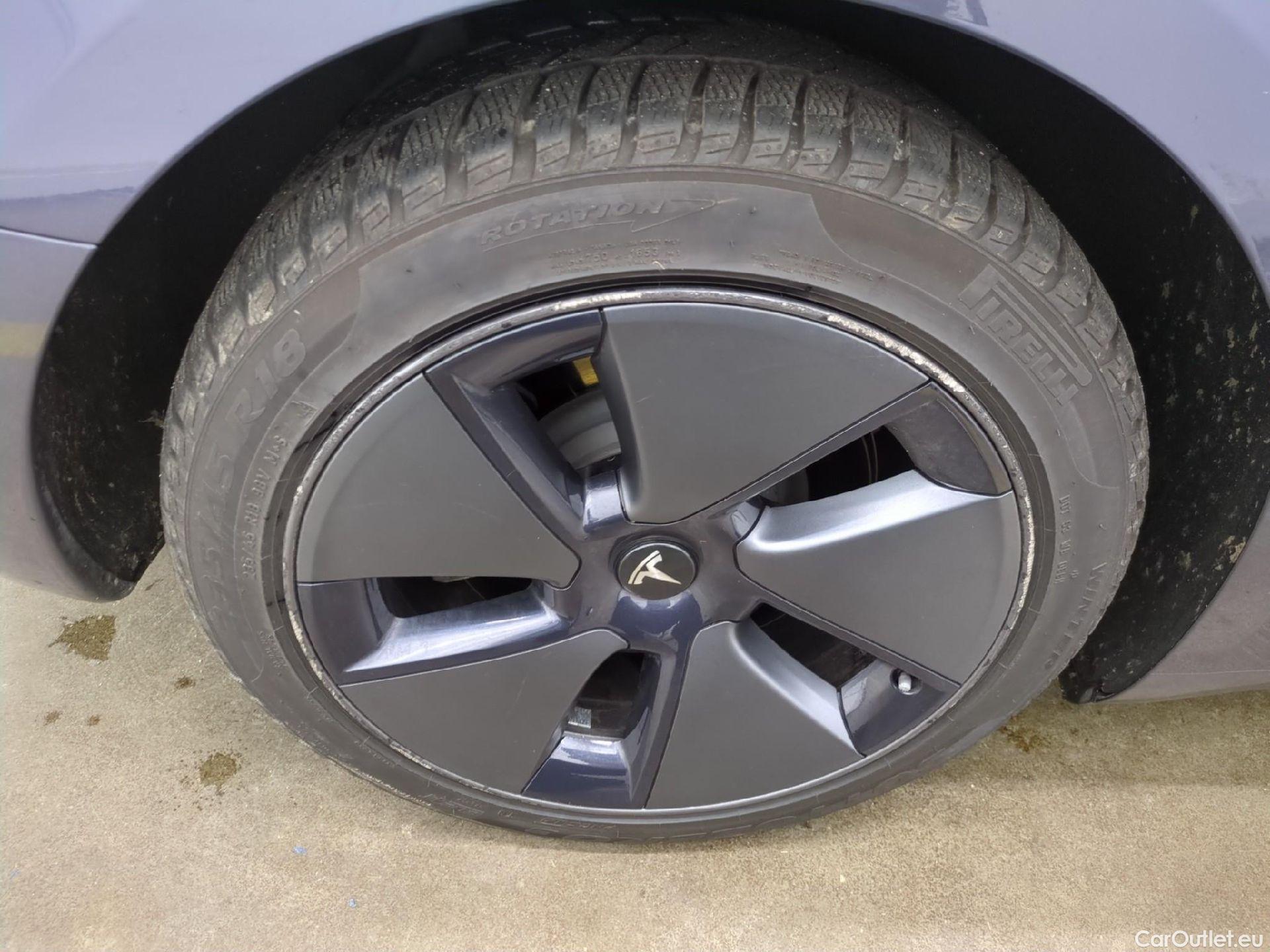  Tesla  Model 3 TESLA  / 2018 / 4P / Berline Grande Autonomie Dual Motor AWD #24