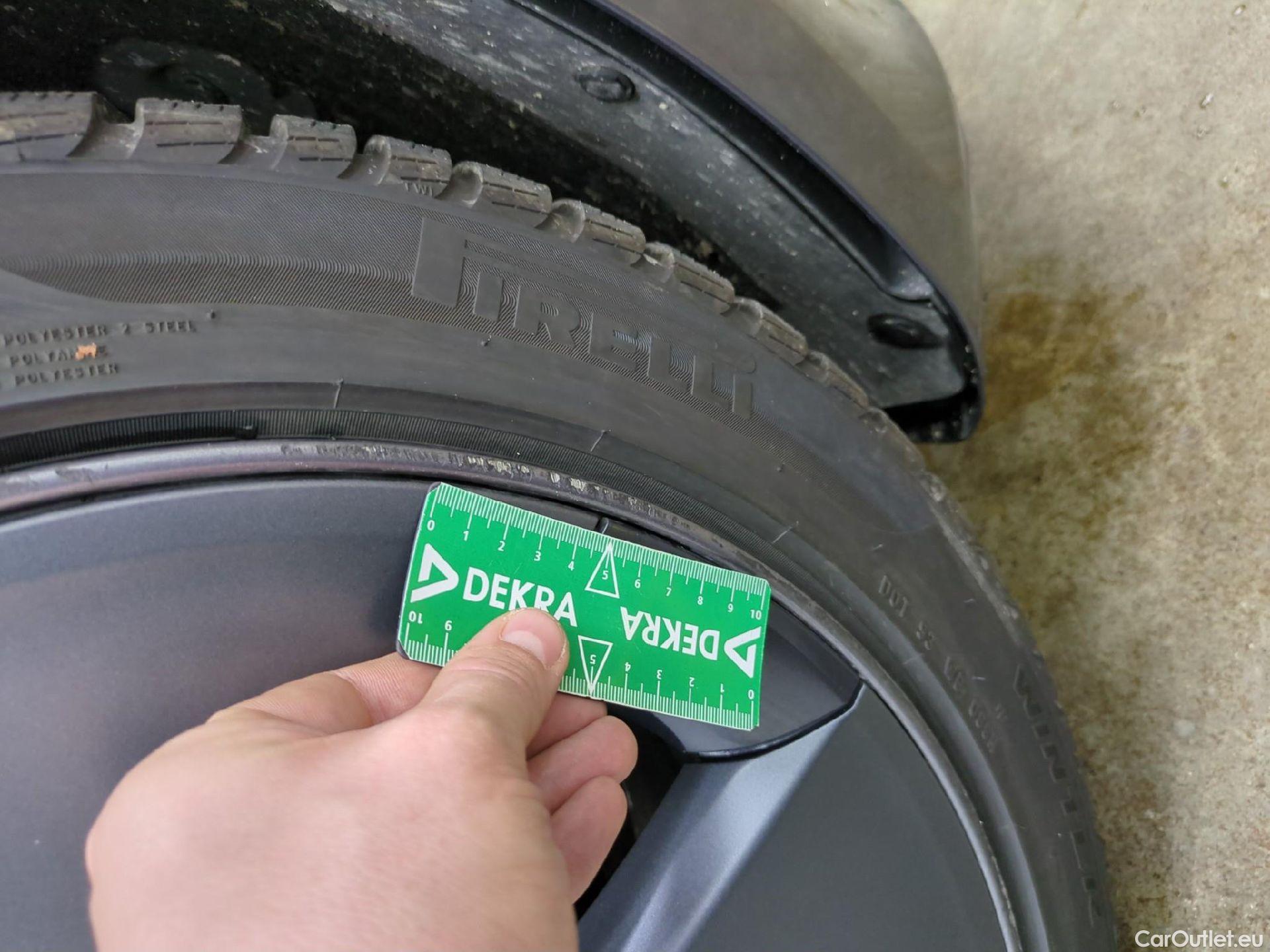  Tesla  Model 3 TESLA  / 2018 / 4P / Berline Grande Autonomie Dual Motor AWD #8