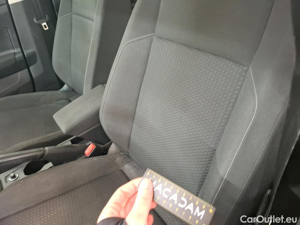  Volkswagen  Polo VOLKSWAGEN  / 2017 / 5P / Berline 1.0 TSI 95 Lounge Business #5