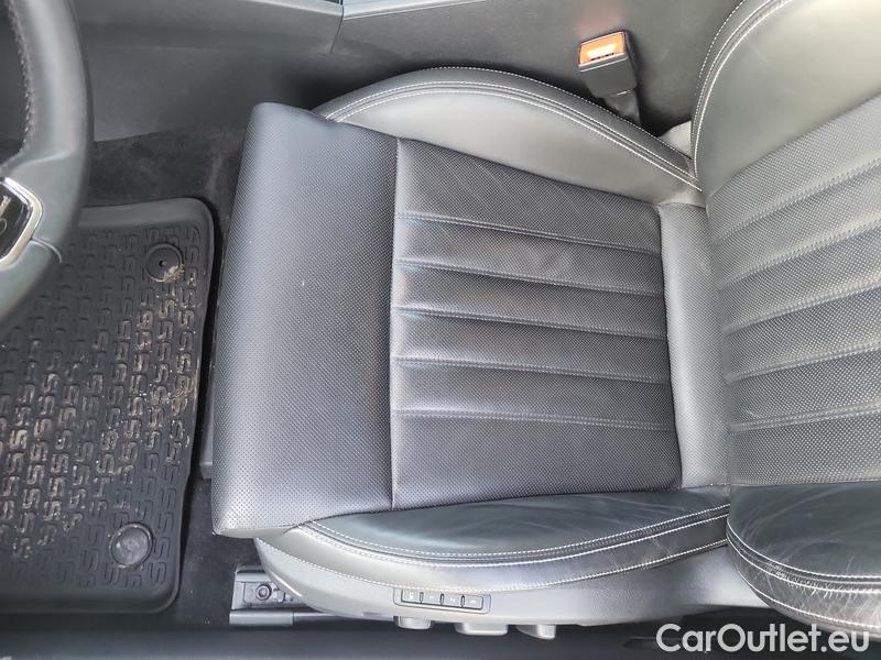  Skoda  Superb  Combi (3V5)(2015) Sup.C.FL2.0TDI 140 L&K 4x4 AT #10