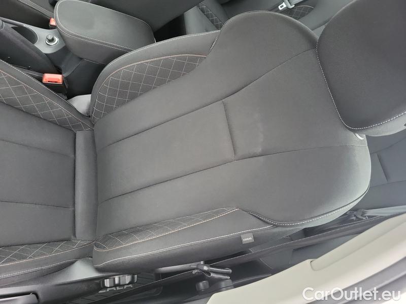  Skoda  Scala  (NW) (2019)  1.0TSI 81 Ambition 5d #10