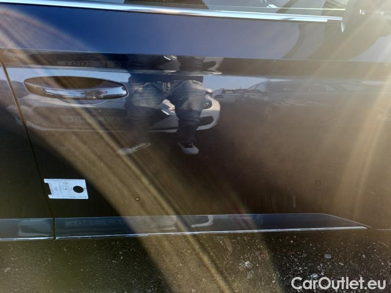  Skoda  Superb  Combi (3V5)(2015) Sup.C.FL2.0TDI 140 L&K 4x4 AT #19