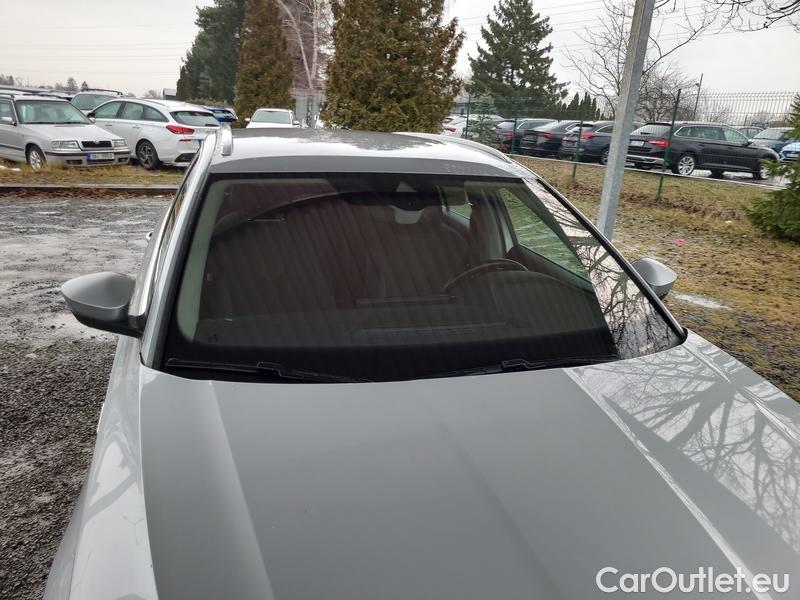  Skoda  Octavia  Combi (NX3)(2020) Oct.C. 2.0TDI 147 Scout 4x4 AT #1