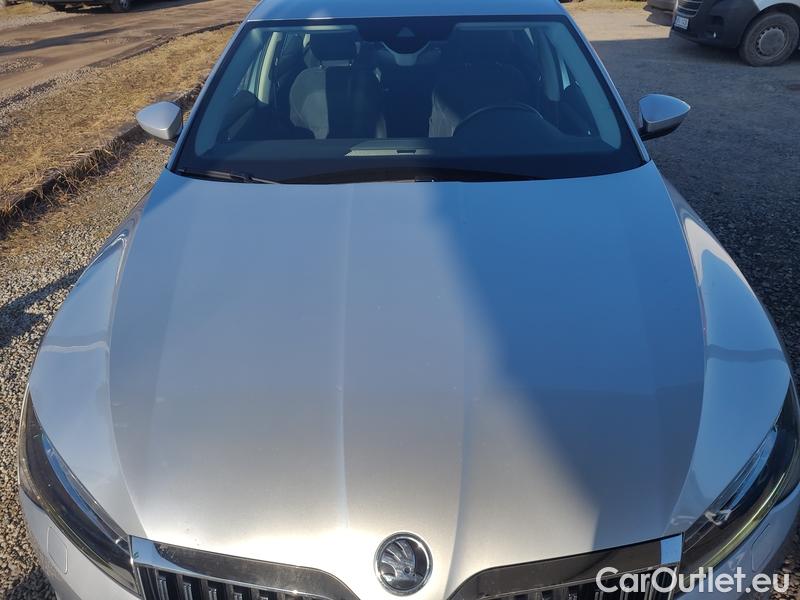  Skoda  Superb  (3V3)(2015) Supe.FL2.0TDI 110 Style AT #2