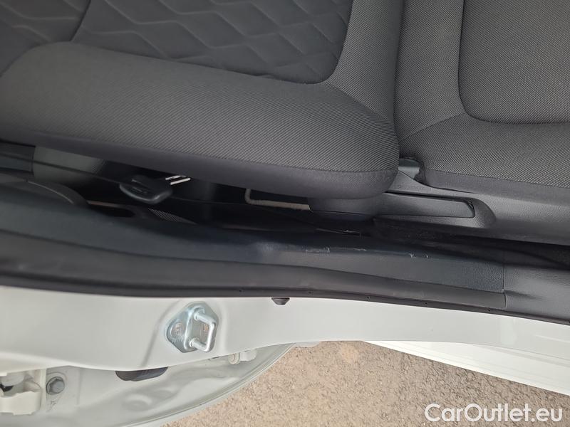  Toyota  Corolla  (E21) (2019)  1.8Hyb.Active AT #17