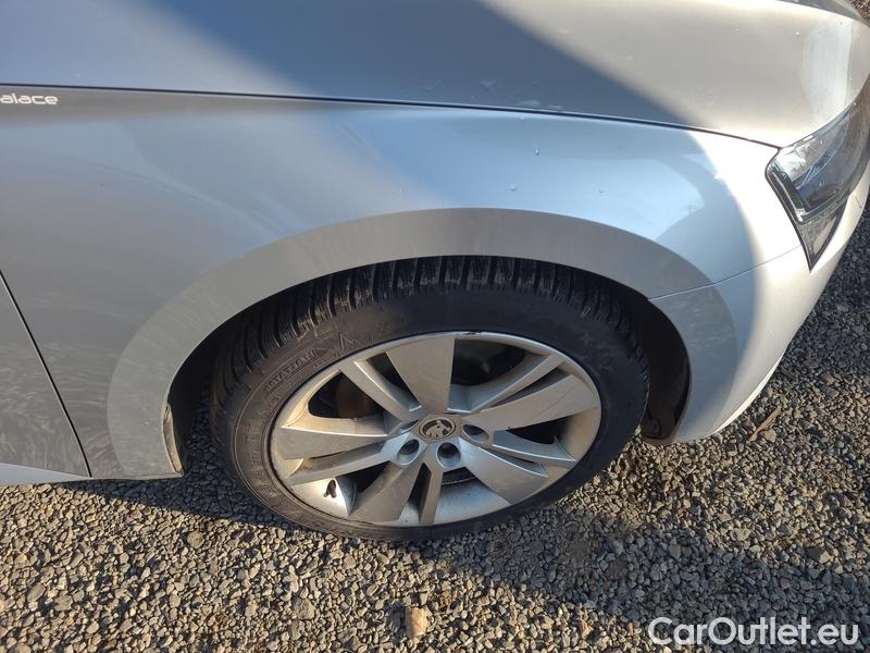  Skoda  Superb  (3V3)(2015) Supe.FL2.0TDI 110 Style AT #11