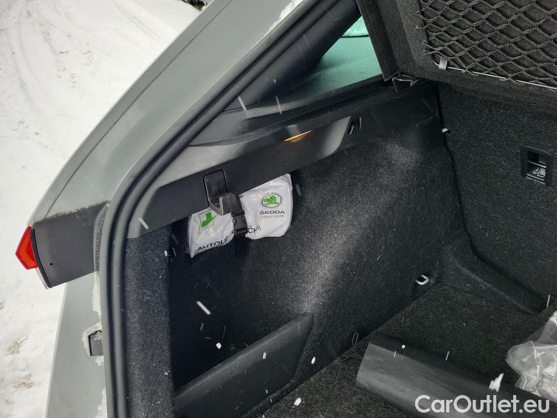  Skoda  Scala  (NW) (2019)  1.5TSI 110 Style #10