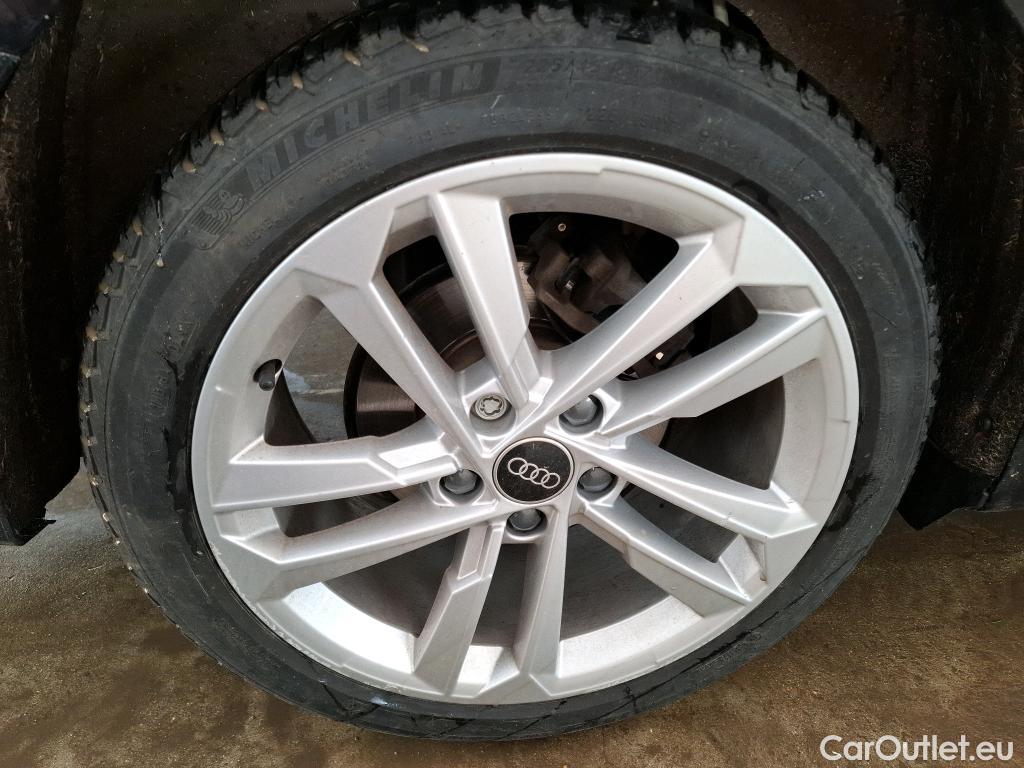  Audi  A3 AUDI  Berline / 2020 / 4P / Berline 30 TFSI MHEV S Tronic 110 Business Line #10